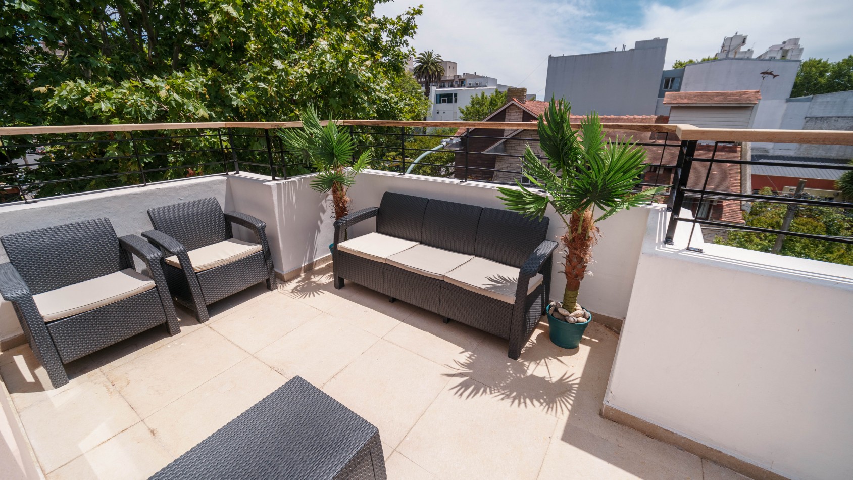 ¡OPORTUNIDAD UNICA! Duplex Reciclado, Zona Aldrey