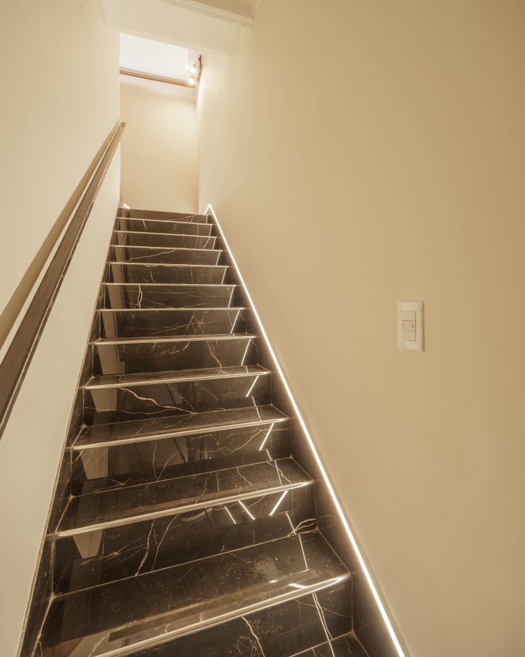 ¡OPORTUNIDAD UNICA! Duplex Reciclado, Zona Aldrey