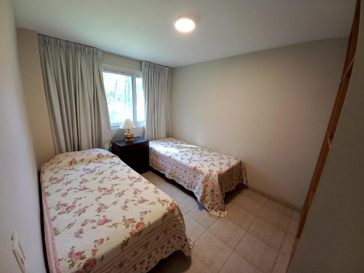 CHALET EN CARILO, Entorno natural con Piscina y Quincho