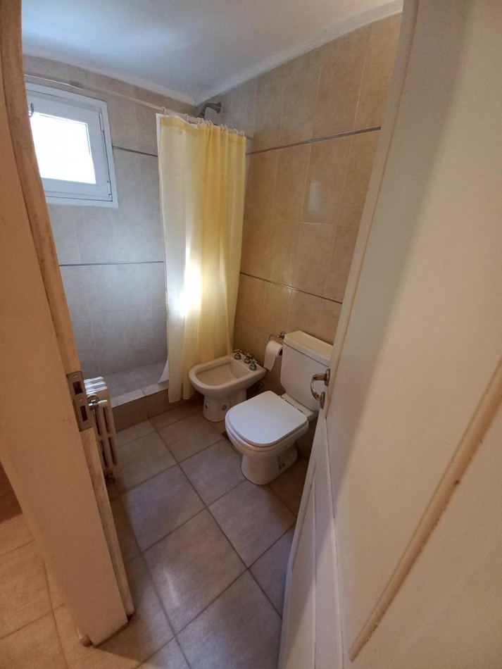 CHALET EN CARILO, Entorno natural con Piscina y Quincho